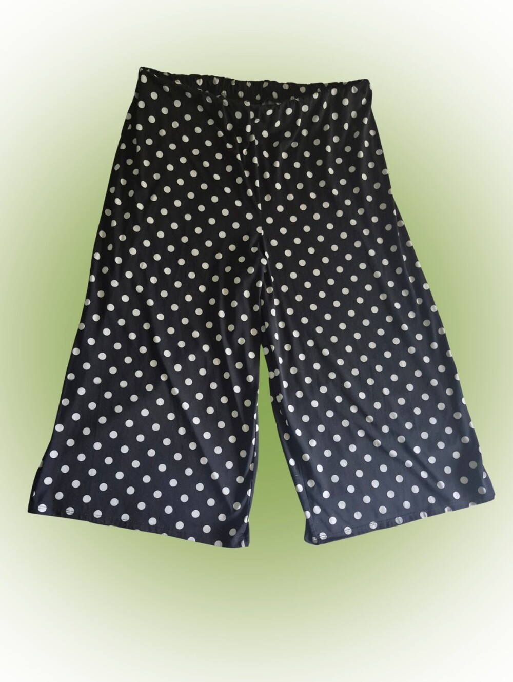Polka Dot Cropped Pants